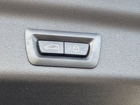 Certified 2025 BMW X1 xDrive28i w/ Technology Package image 35