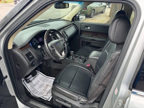 Used 2013 Ford Flex Limited FWD image 9