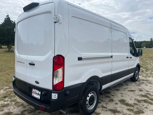 New 2025 Ford Transit 250 148 Medium Roof w/ Load Area Protection Package image 18