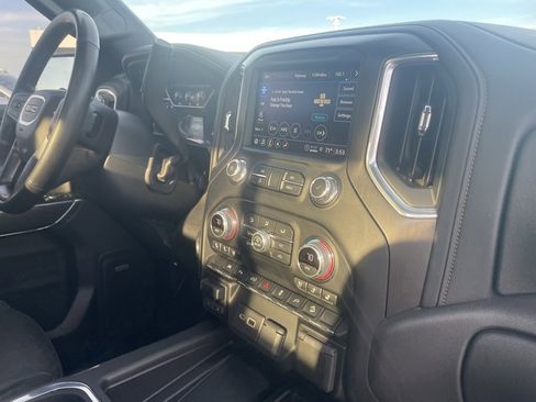 Used 2022 GMC Sierra 1500 AT4 w/ AT4 Premium Package image 32