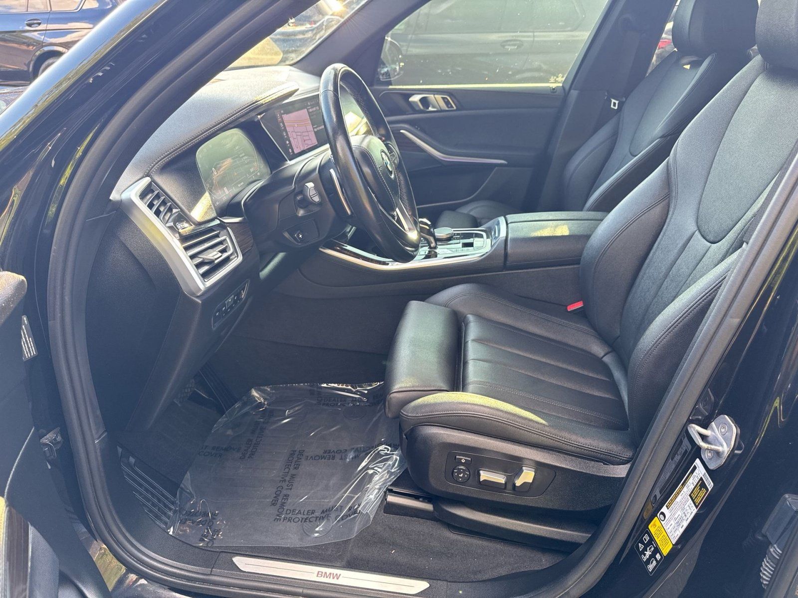 Used 2019 BMW X5 xDrive40i w/ Premium Package 2 AWD/4WD image 10