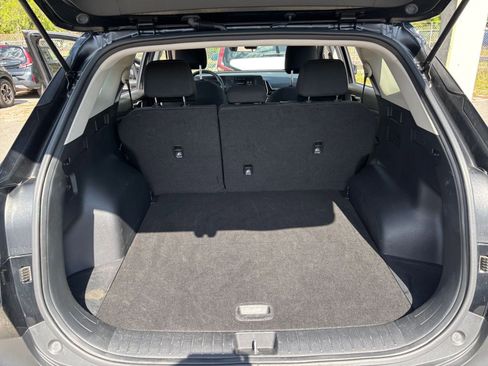 Used 2025 Kia Sportage LX FWD image 30