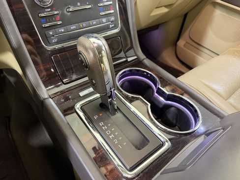 Used 2015 Lincoln Navigator 2WD w/ Equipment Group 101A Reserve image 9