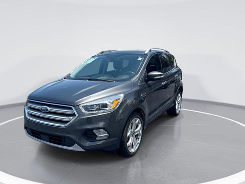 Used 2019 Ford Escape Titanium FWD image 8