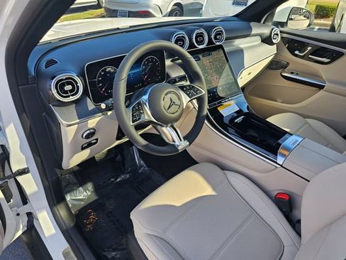 New 2026 Mercedes-Benz GLC 300 4MATIC image 14