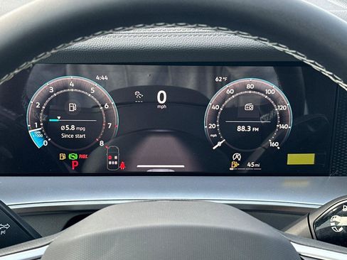 New 2026 Volkswagen Tiguan SE image 23