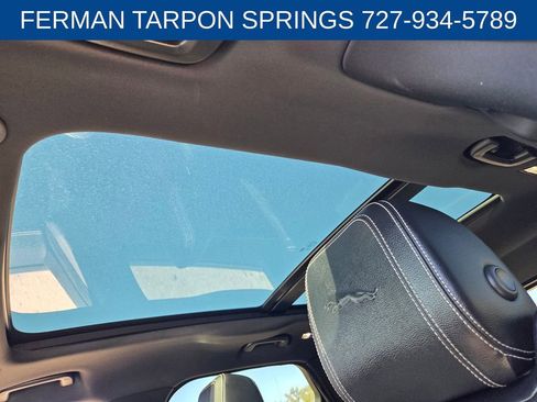 Used 2025 Jaguar F-PACE R-Dynamic S image 21