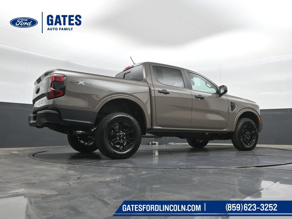 New 2026 Ford Ranger XLT w/ Black Appearance Package AWD/4WD image 34
