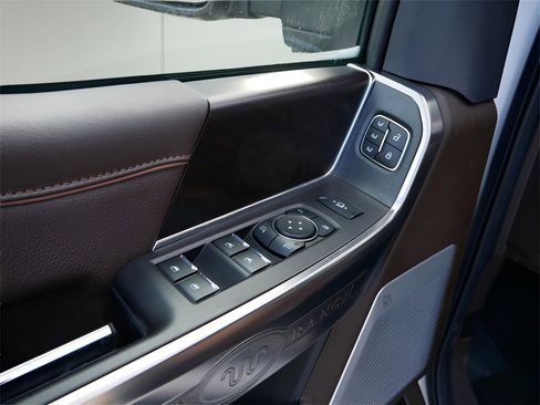 Used 2024 Ford F350 King Ranch w/ Chrome Package image 16