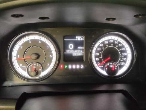 Used 2020 RAM 1500 Tradesman RWD image 23