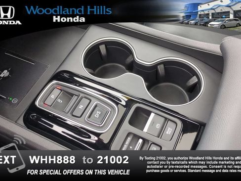 Certified 2025 Honda Pilot Touring image 17