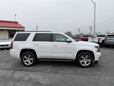 Used 2018 Chevrolet Tahoe LT w/ Luxury Package image 4