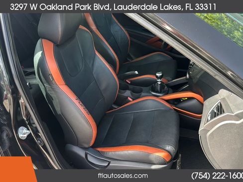 Used 2016 Hyundai Veloster Turbo w/ Option Group 04 FWD image 31