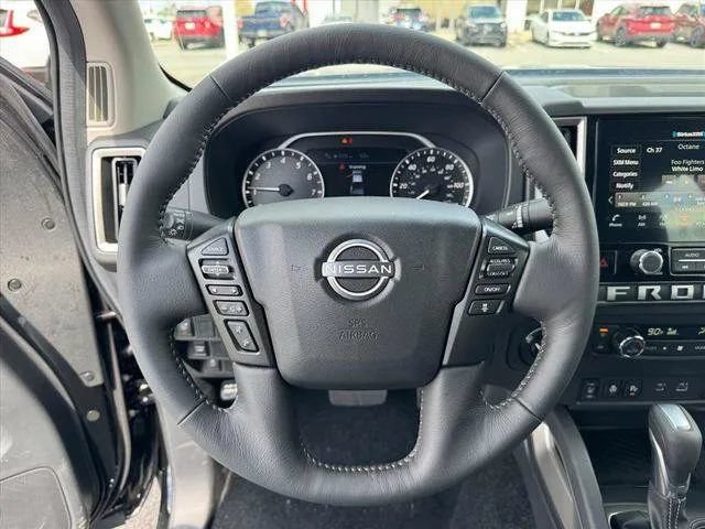 New 2026 Nissan Frontier SV w/ SV Convenience Package AWD/4WD image 16