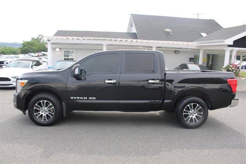 Used 2020 Nissan Titan SV w/ SV Convenience Package AWD/4WD image 5
