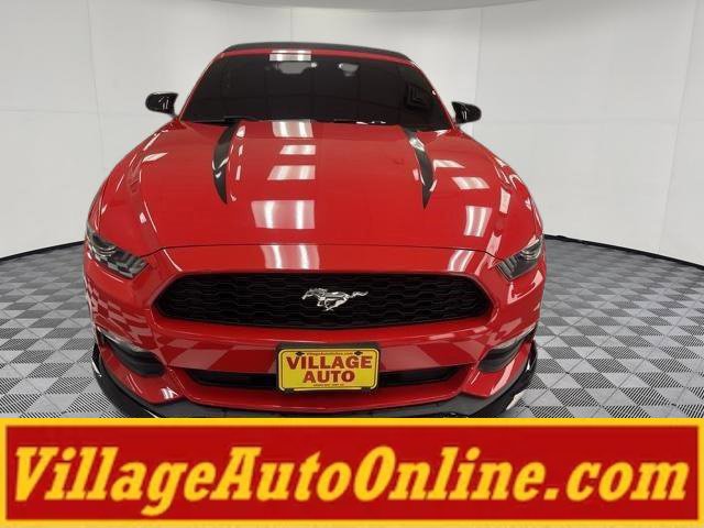 Used 2015 Ford Mustang Convertible RWD image 6