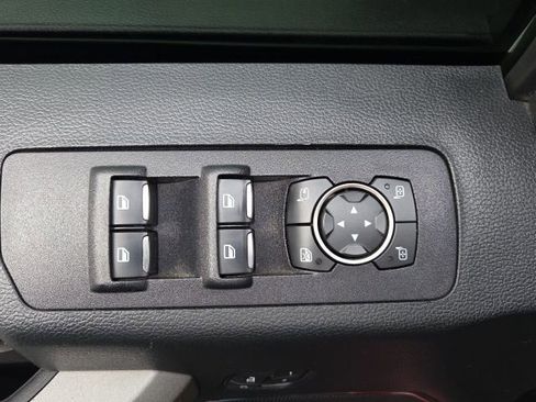 Used 2020 Ford F150 Raptor w/ Equipment Group 802A Luxury image 22