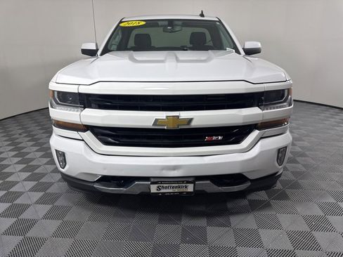 Used 2018 Chevrolet Silverado 1500 LT w/ LT Convenience Package image 7
