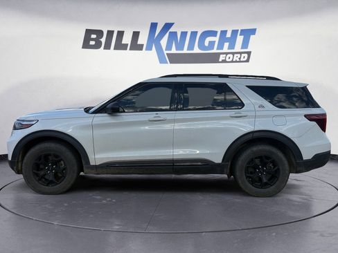 Used 2022 Ford Explorer Timberline image 2