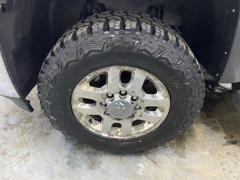 Used 2013 Chevrolet Silverado 2500 LT w/ Convenience Package image 21