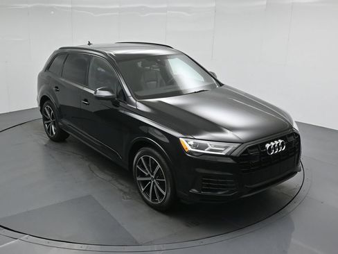 Used 2022 Audi Q7 3.0T Premium Plus w/ Premium Plus Package AWD/4WD image 42