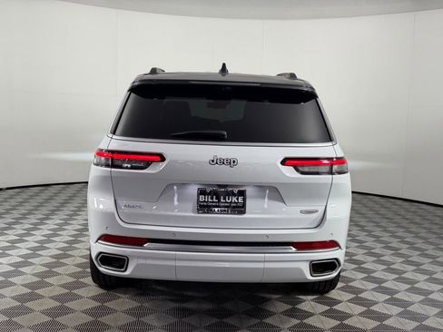Used 2025 Jeep Grand Cherokee L Summit AWD/4WD image 10