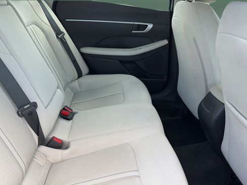 Used 2025 Hyundai Sonata SEL FWD image 22