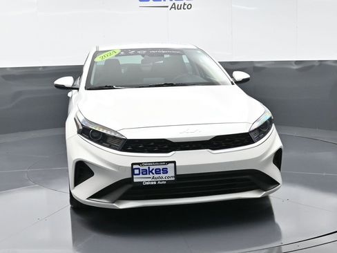 Certified 2024 Kia Forte LXS w/ LXS Technology Package image 3