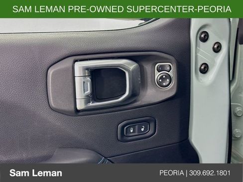 Used 2024 Jeep Wrangler Unlimited Rubicon 4xe image 18