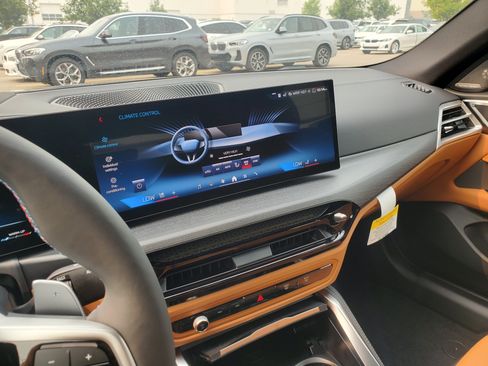 New 2026 BMW 440i xDrive w/ Premium Package AWD/4WD image 16