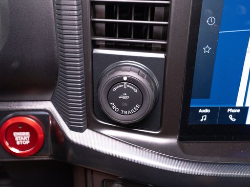 Used 2026 Ford F150 Raptor AWD/4WD image 30