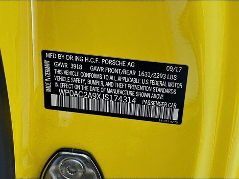 Used 2018 Porsche 911 GT3 image 32