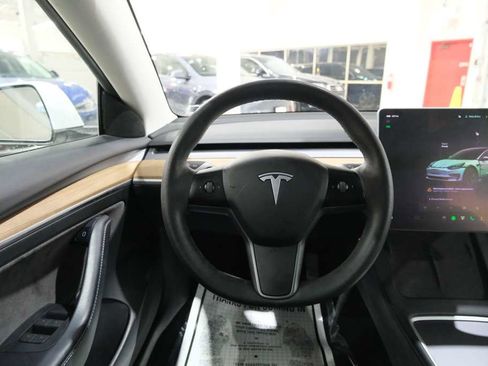 Used 2023 Tesla Model 3 Standard Range RWD image 28
