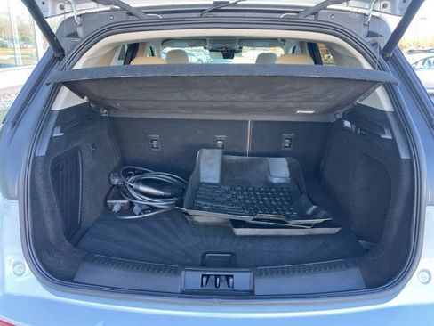 Used 2025 Lincoln Corsair Grand Touring w/ Equipment Group 301A image 12