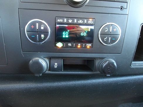 Used 2012 Chevrolet Silverado 1500 LT w/ All-Star Edition AWD/4WD image 13