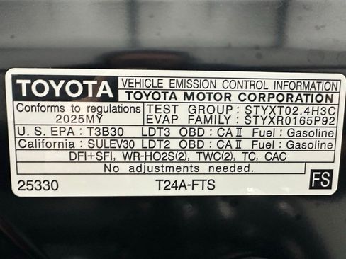 Used 2025 Toyota 4Runner SR5 image 68