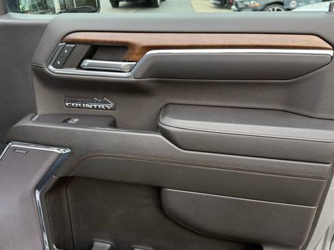 Used 2023 Chevrolet Silverado 1500 High Country w/ High Country Premium Package image 25