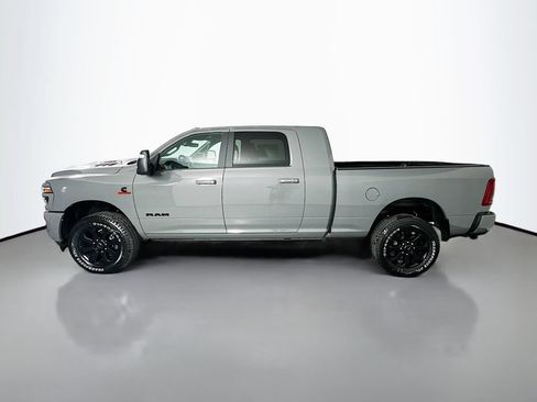 New 2026 RAM 2500 Laramie AWD/4WD image 4