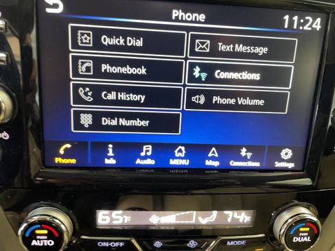 Used 2024 Nissan Murano SL image 17