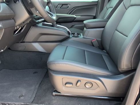 New 2026 Chevrolet Colorado Trail Boss AWD/4WD image 11
