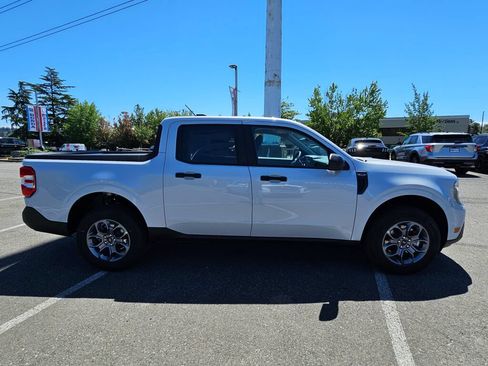 New 2026 Ford Maverick XLT w/ Equipment Group 301A AWD/4WD image 7