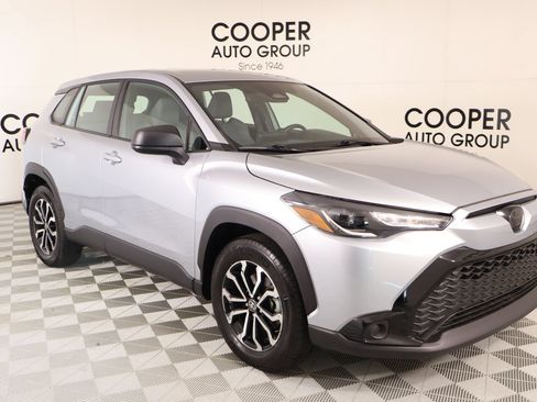 Used 2025 Toyota Corolla Cross AWD Hybrid image 1