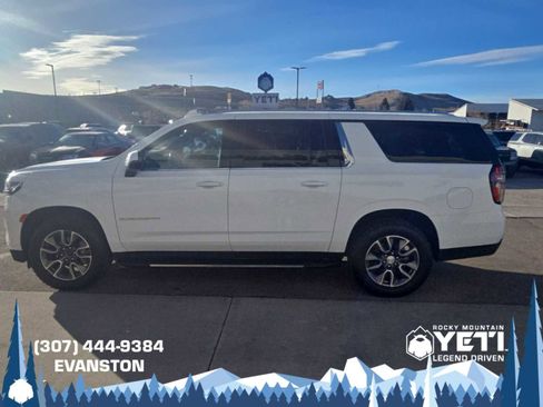 Used 2021 Chevrolet Suburban LT w/ LT Signature Package image 6