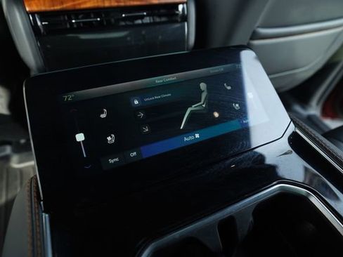 Used 2022 Jeep Grand Wagoneer Series III image 30