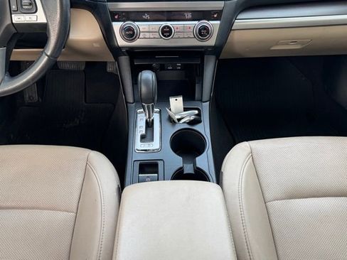 Used 2017 Subaru Legacy 3.6R Limited image 19