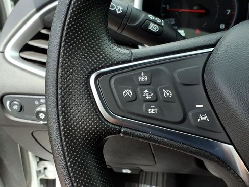 Used 2025 Chevrolet Malibu LS image 23