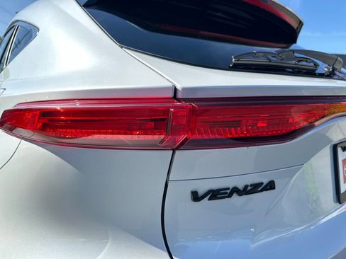 Certified 2024 Toyota Venza Nightshade AWD/4WD image 10