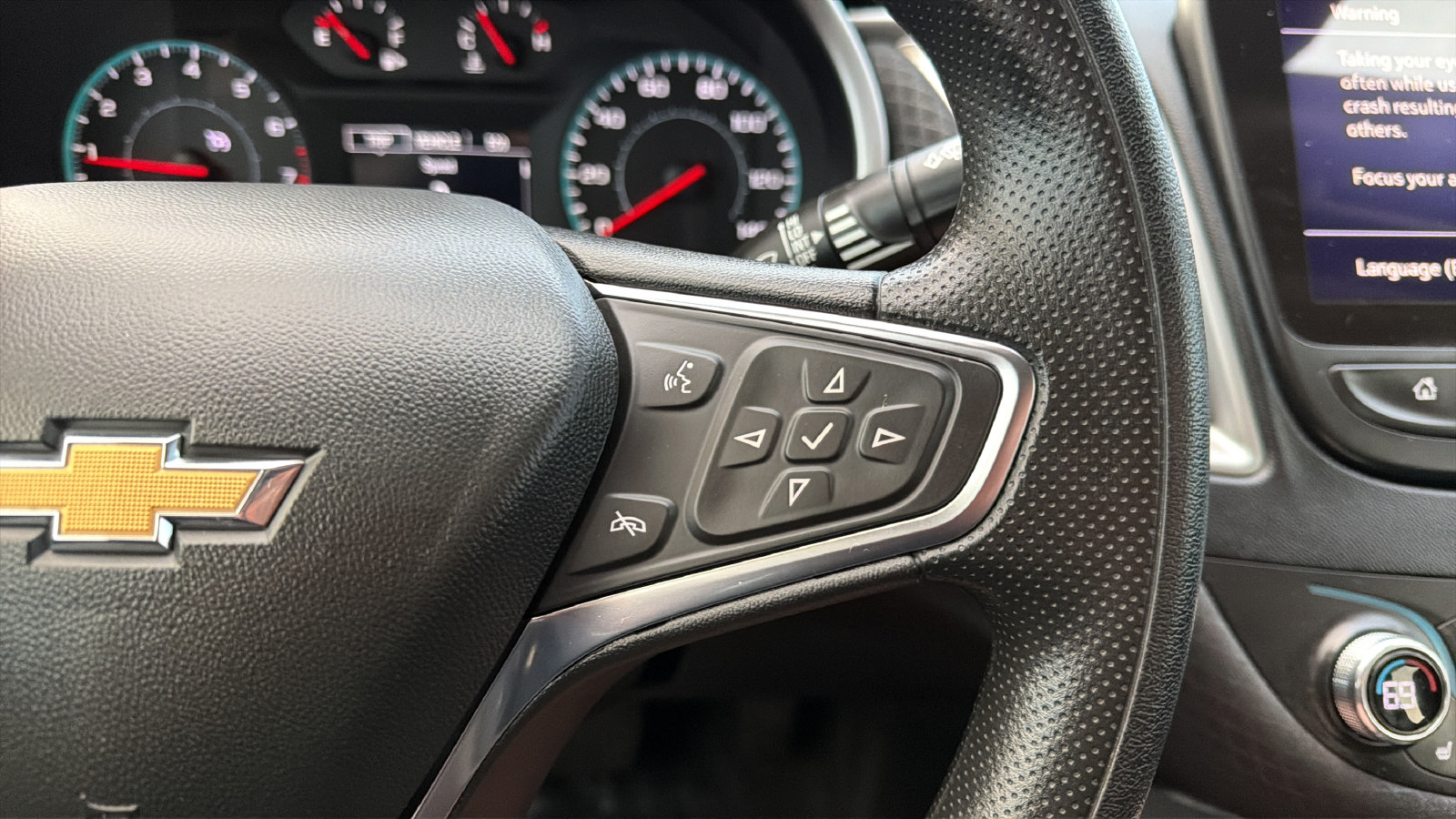 Used 2024 Chevrolet Malibu LT FWD image 19