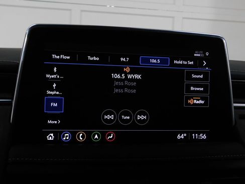 Used 2021 GMC Yukon XL SLT w/ Rear Media and Nav Package AWD/4WD image 55