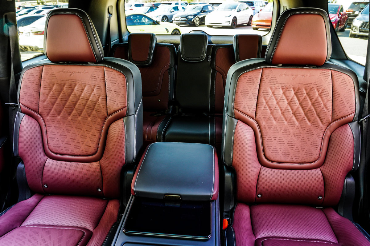 New 2026 INFINITI QX80 Autograph w/ Premium Cargo Package AWD/4WD image 45